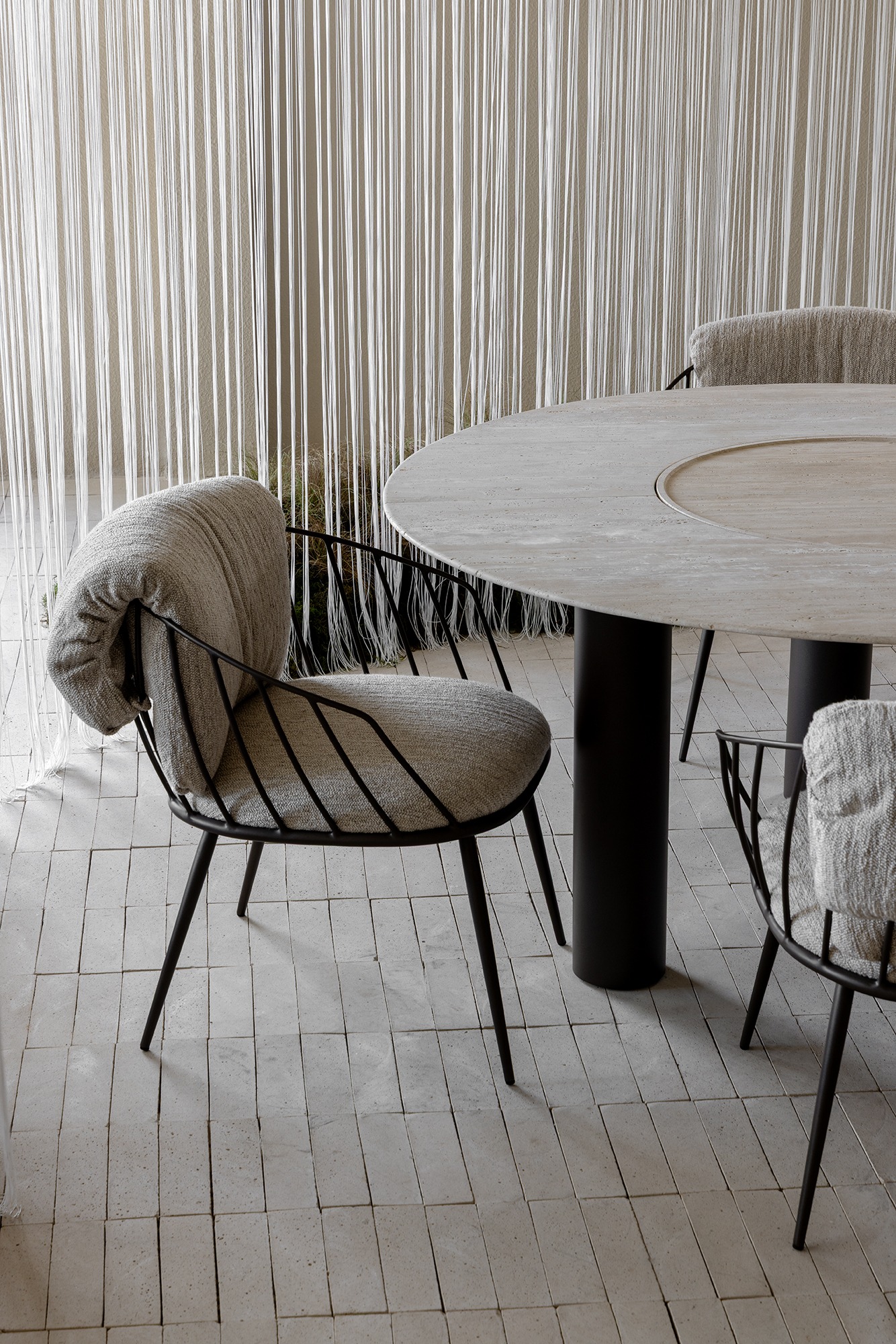 Cadeira e Mesa de jantar Mellow